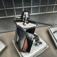 Star Wars - Darth Vader High Guard