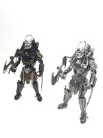 Predator 40cm BERSERKER  Standing 3 Weapons choice