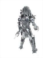 Predator 40cm BERSERKER  Standing 3 Weapons choice