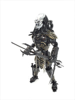 Predator 40cm BERSERKER  Standing 3 Weapons choice