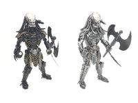 Predator 40cm ELDER  Standing 3 Weapons choice