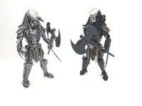 Predator 40cm ELDER  Standing 3 Weapons choice