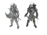 Predator 40cm ELDER  Standing 3 Weapons choice