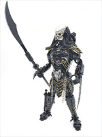 Predator 40cm ELDER  Standing 3 Weapons choice